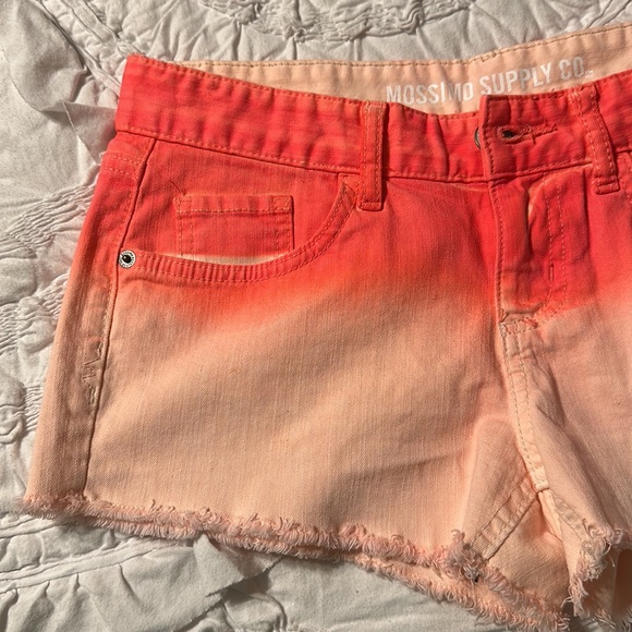 Mossimo Supply Co Cut Off Shorts - Picture 2 of 10